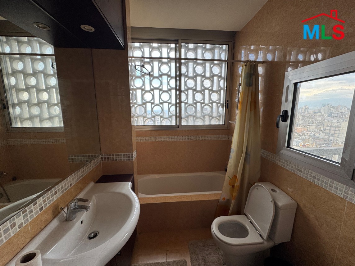 High-End 3 Bedroom Apartment For Sale in Koraytem
