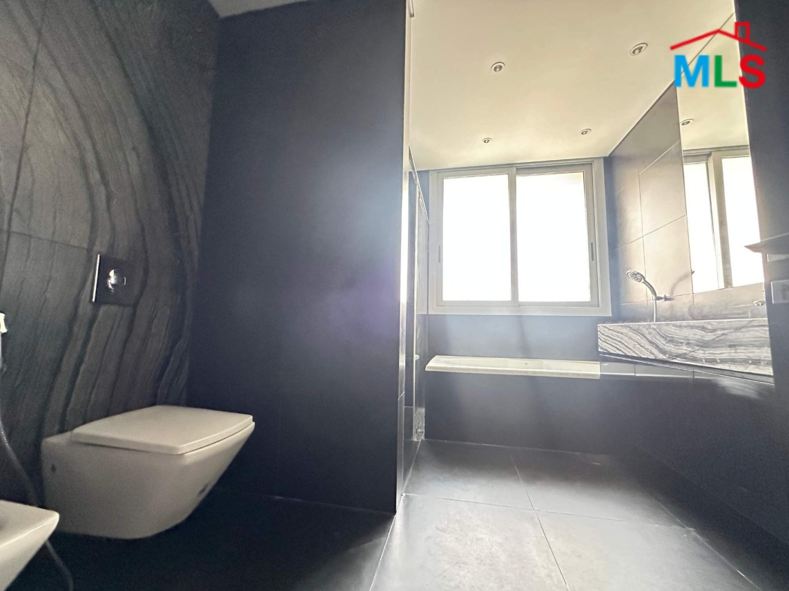 High-End Apartment with Sea View For Sale in Clemenceau, Ras Beirut