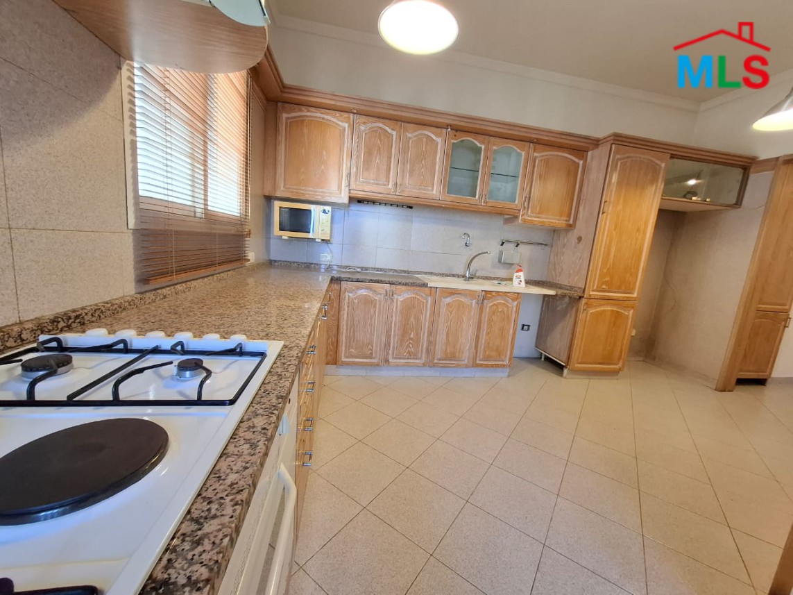 Spacious Apartment For Sale in Sahel Alma