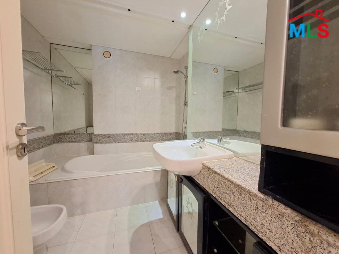 Spacious Apartment For Sale in Sahel Alma