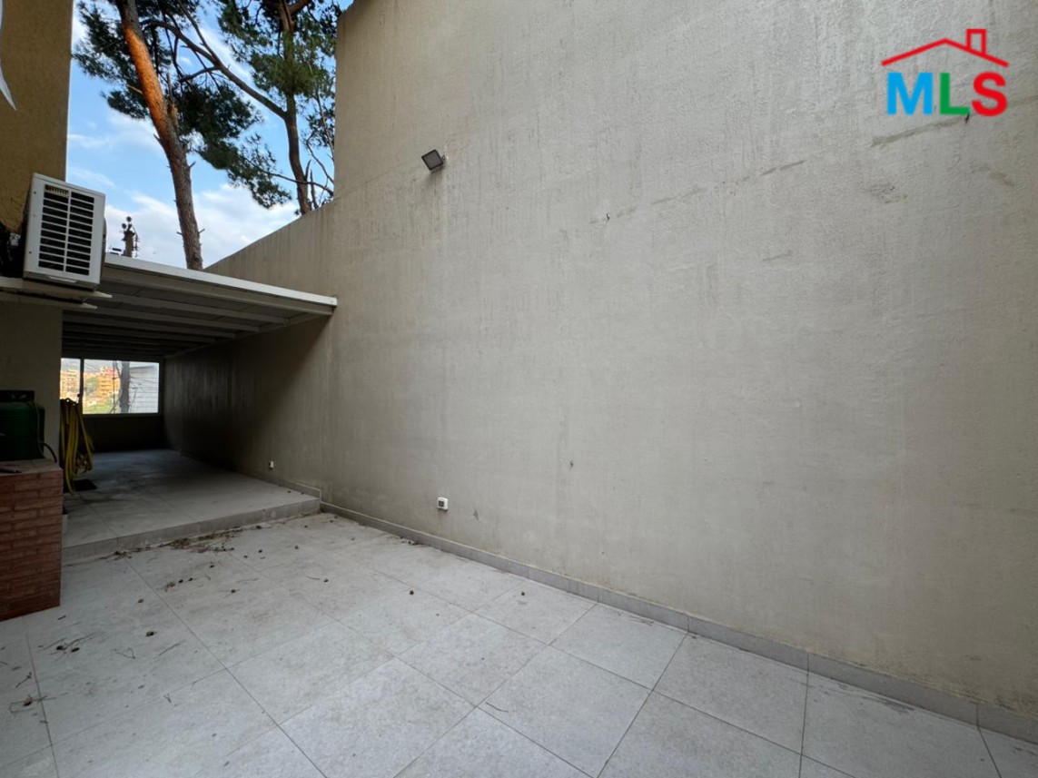 Spacious Apartment With Terrace For Sale in Broumana
