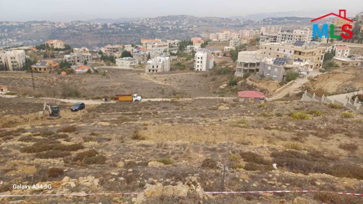 1,503 SQM Land For Sale in Bhamdoun