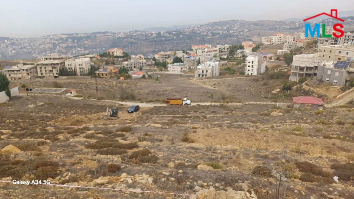 1,503 SQM Land For Sale in Bhamdoun