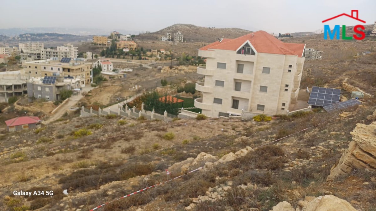 1,503 SQM Land For Sale in Bhamdoun