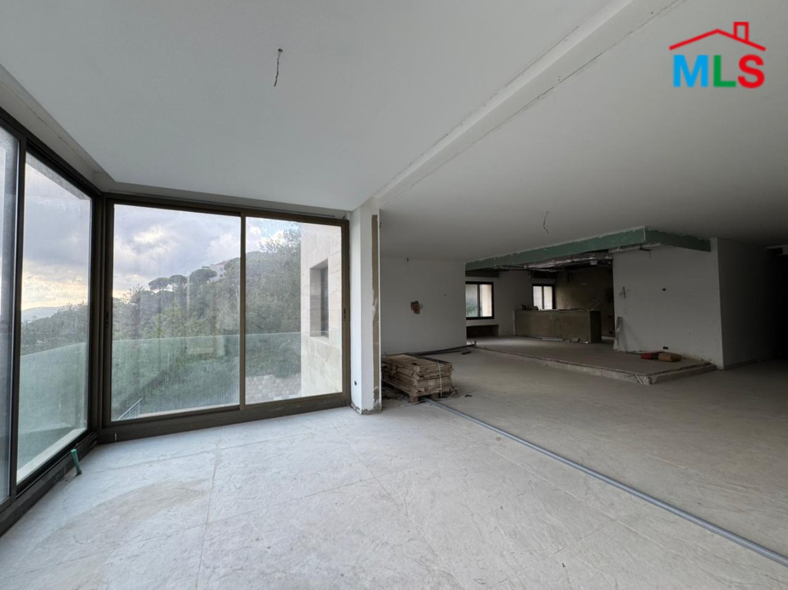 Spacious Apartment With Terrace For Sale in Baabdat