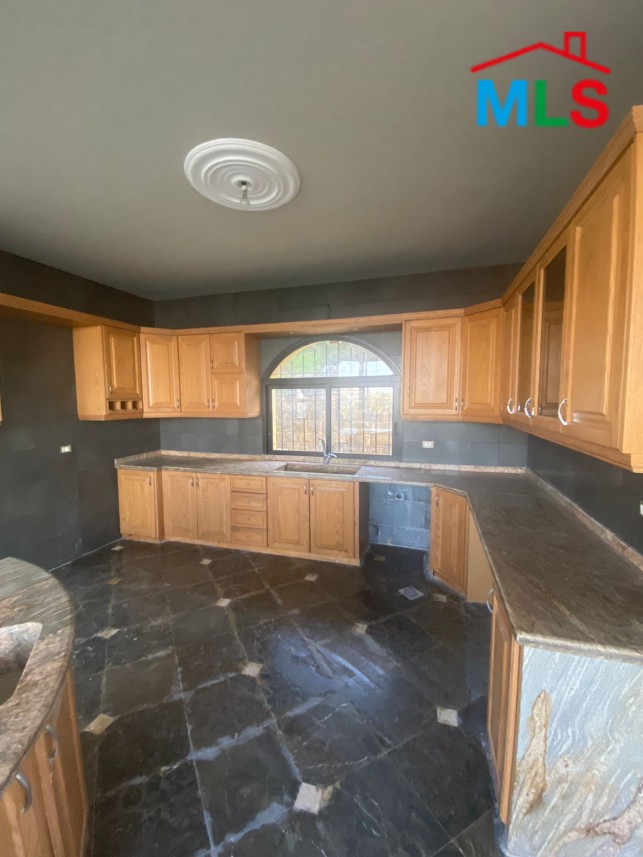 Villa For Sale in Beit Chabeb With Panoramic View