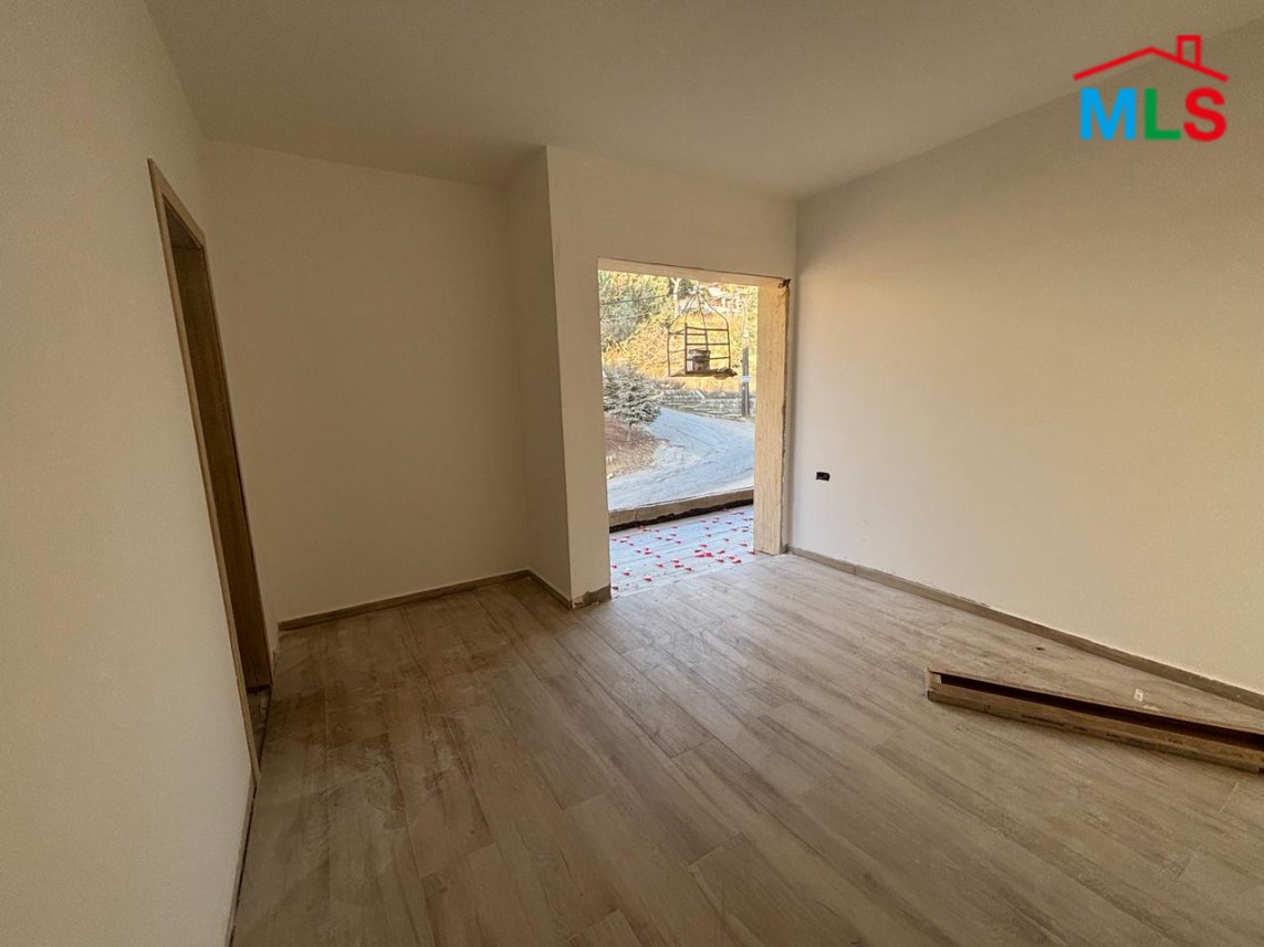 3-Bedroom Apartment For Sale in Baabdat