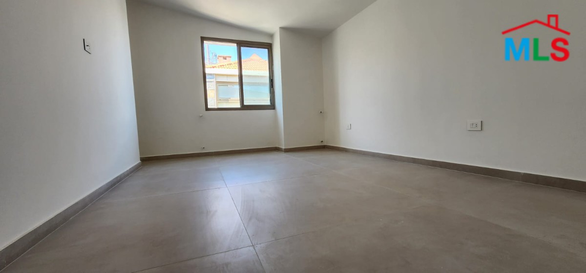 Spacious Duplex With Great View For Sale in Jamhour