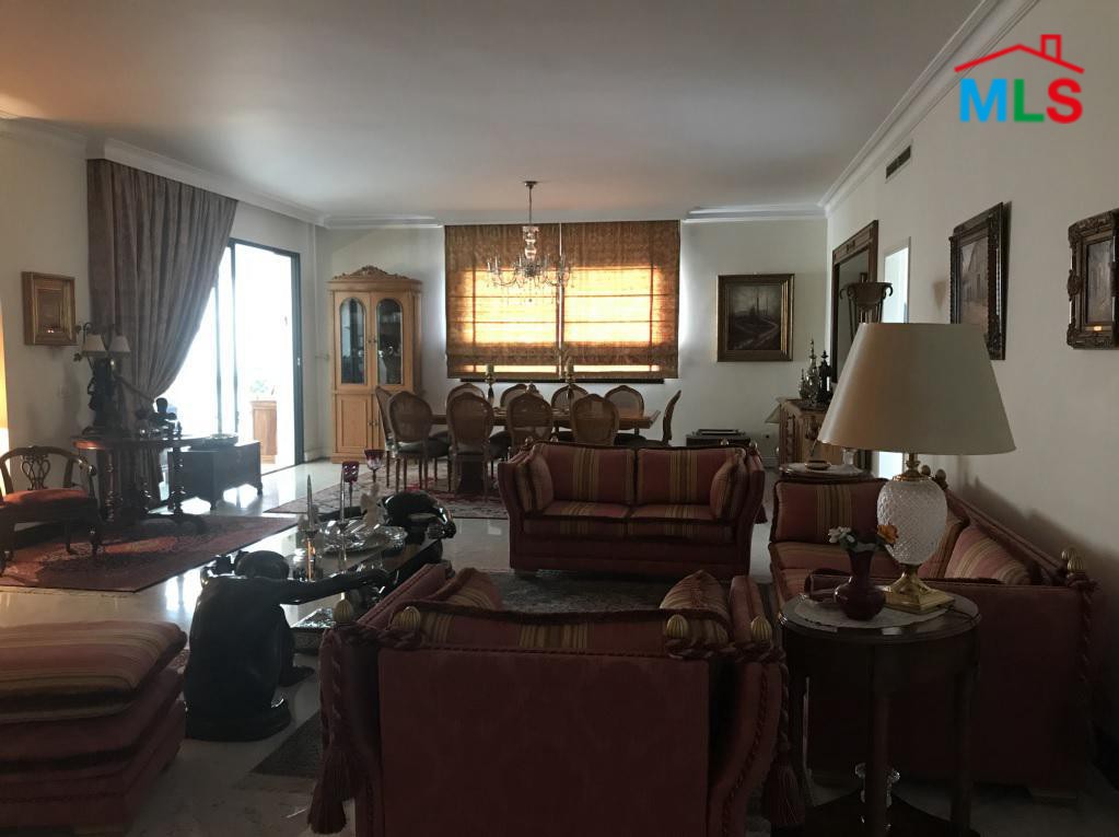 Spacious & High-End 4 Bedroom Apartment For Sale in Hazmieh
