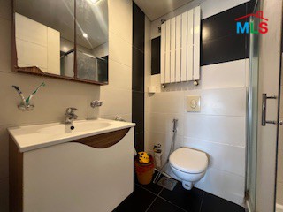 Spacious 4-Bedroom Apartment For Sale in Sanayeh, Ras Beirut