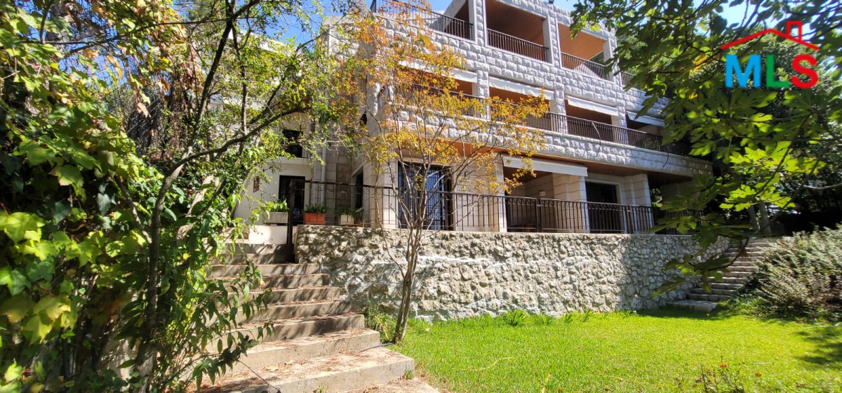 Furnished Villa With A Big Garden For Sale in Ajaltoun