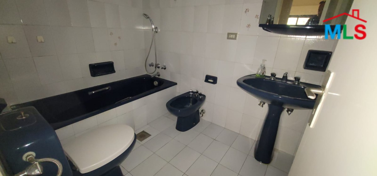 Spacious Apartment For Sale in Ballouneh