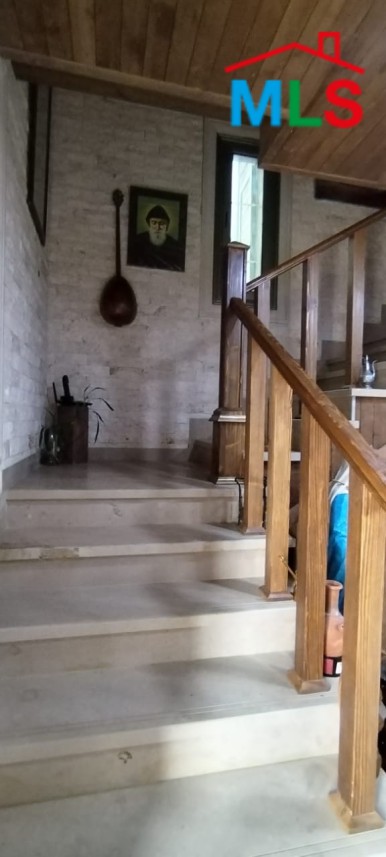 Fully Equipped Old House For Sale in Laqlouq