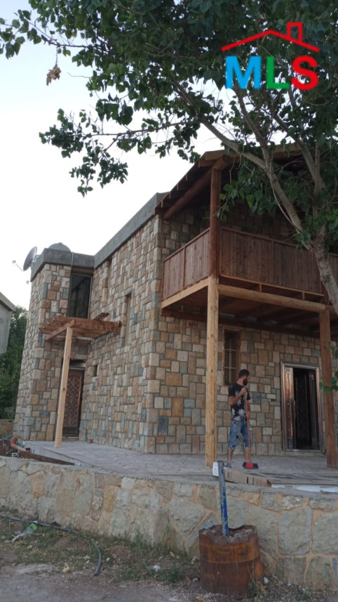 Fully Equipped Old House For Sale in Laqlouq