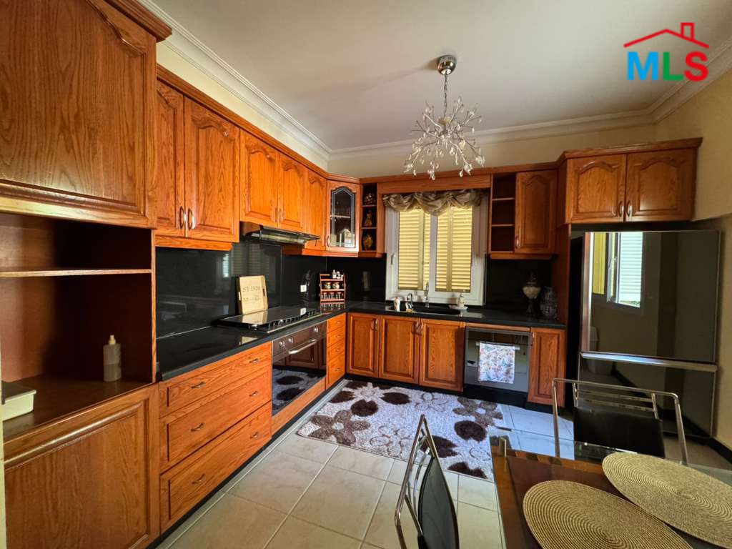 Fully Furnished Decorated Villa For Sale in Baabdat