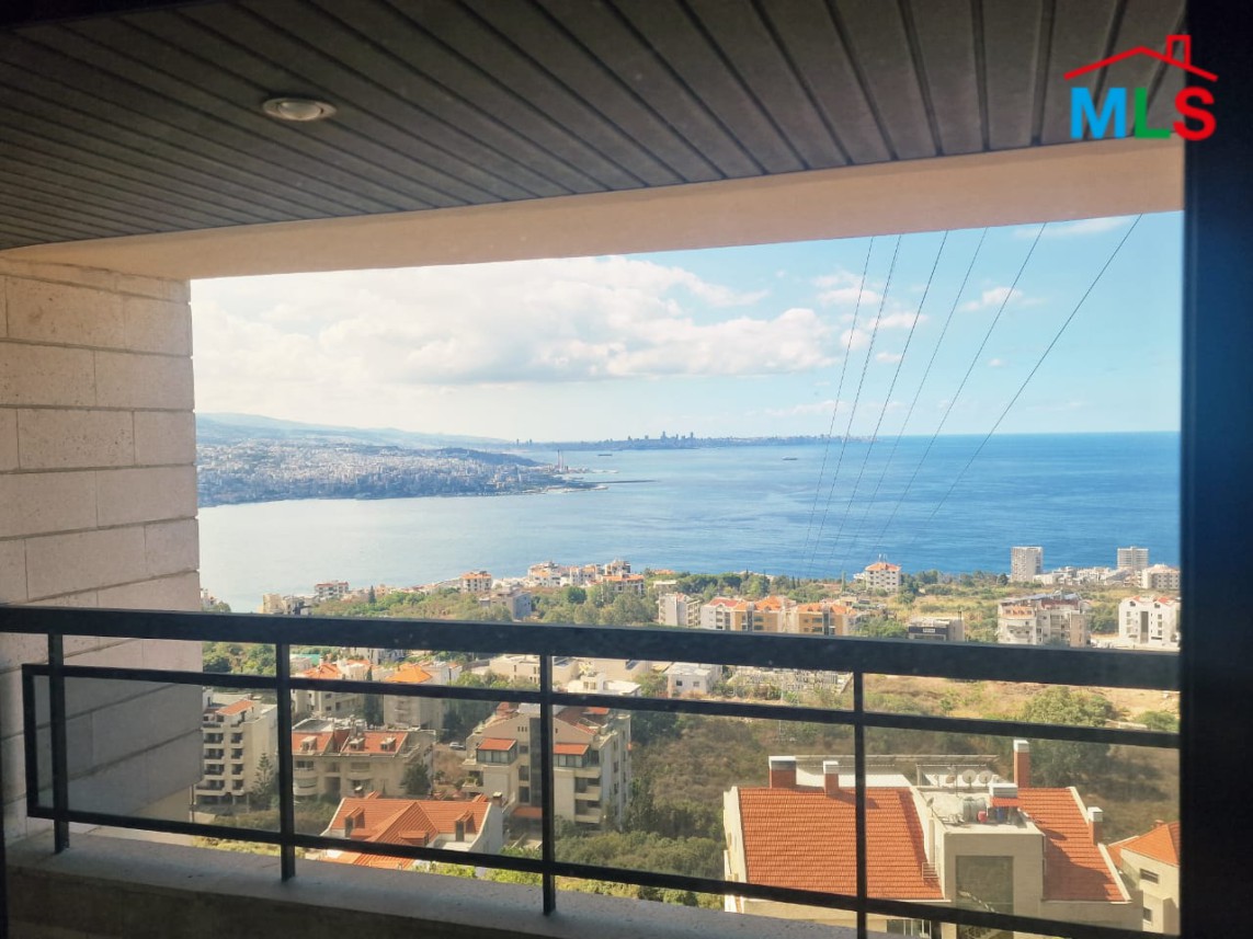 Duplex Apartment With Seaview For Sale in Adma