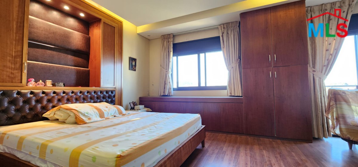Semi-Attached Villa With Garden For Sale in Bsaba, Baabda