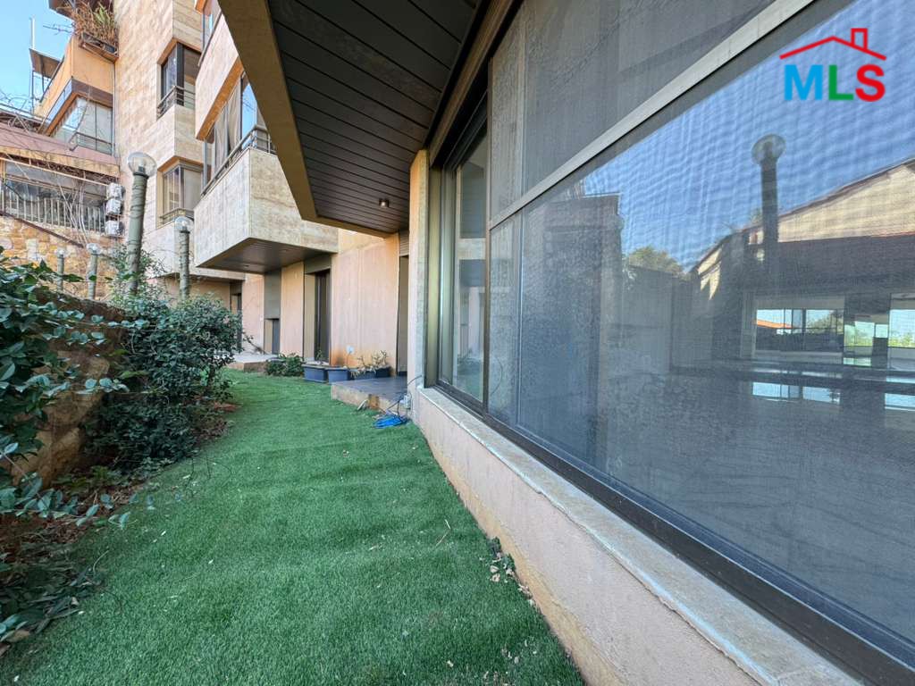 300 SQM Apartment With Panoramic Seaview For Sale in Mansourieh