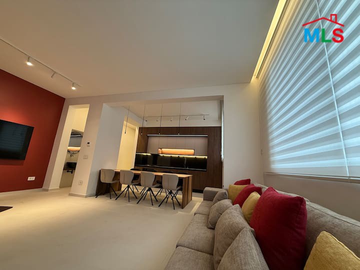 Modern & Fully Renovated Apartment For Sale in Achrafieh, Rmeil