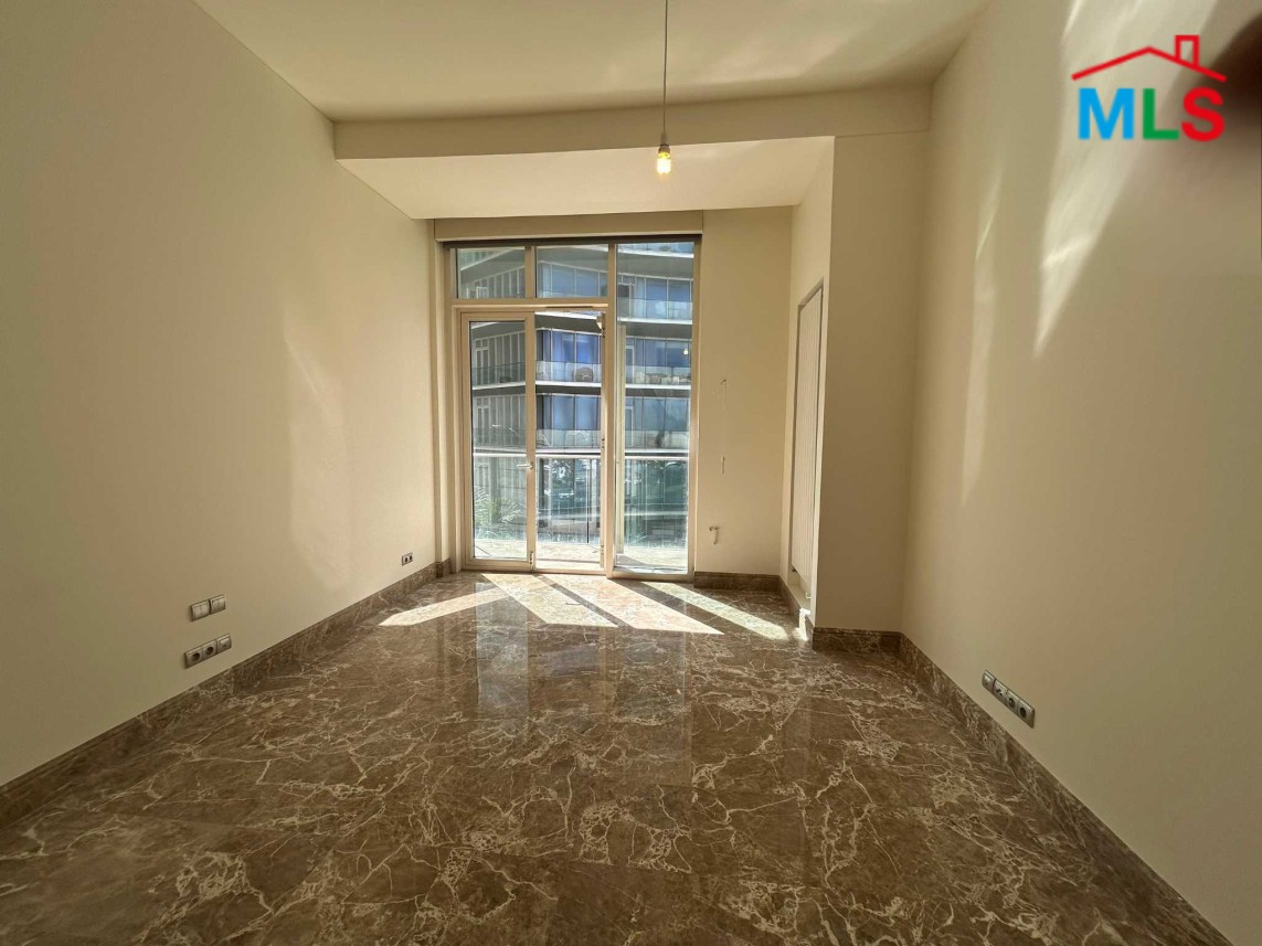 High-End! Luxurious Apartment with Panoramic Sea View For Sale in Down Town