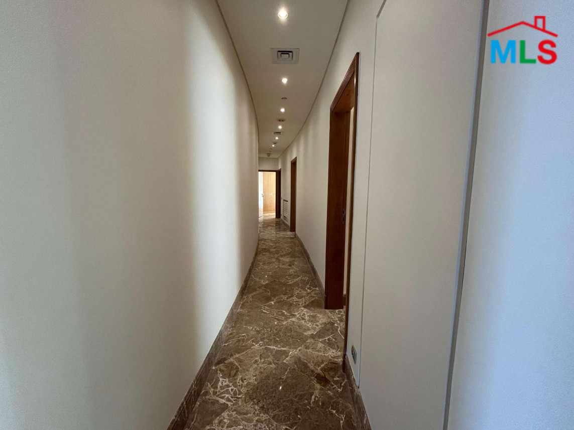 High-End! Luxurious Apartment with Panoramic Sea View For Sale in Down Town