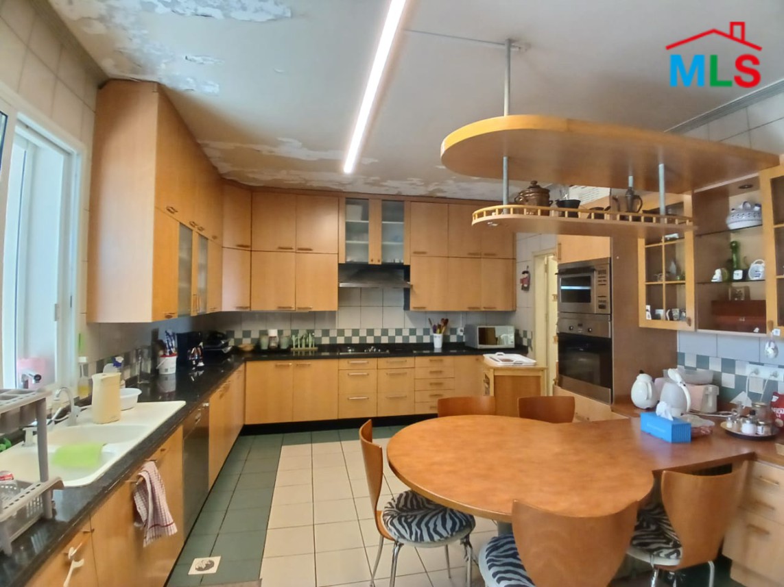 Triplex For Sale in A Gated Community In Mar Roukouz, Dekweneh
