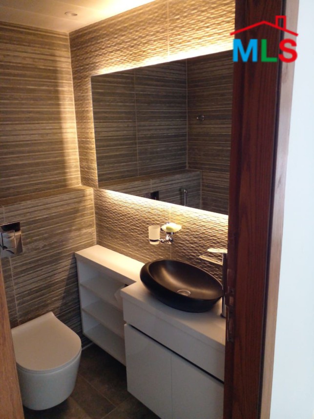 Furnished Apartment With High-End Finishing & Mountain View For Sale in Qortada