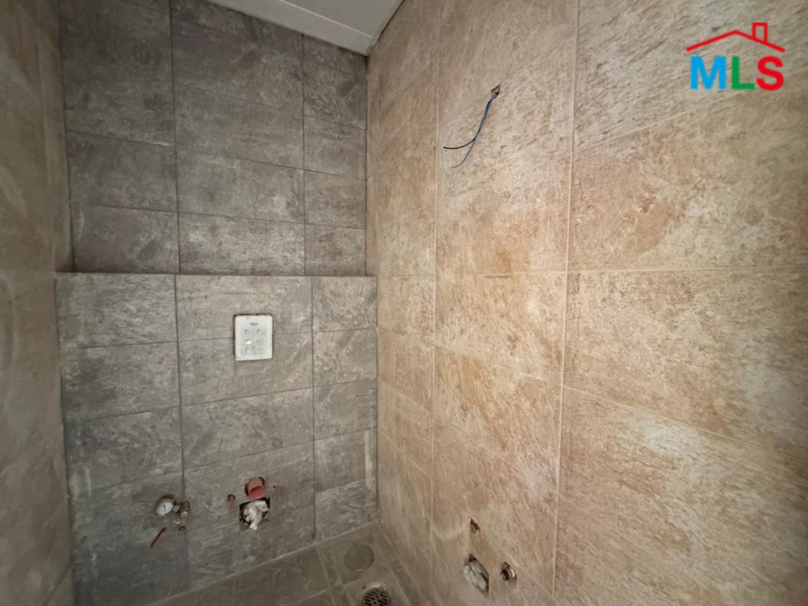 Spacious Duplex With Terrace For Sale in Qortada