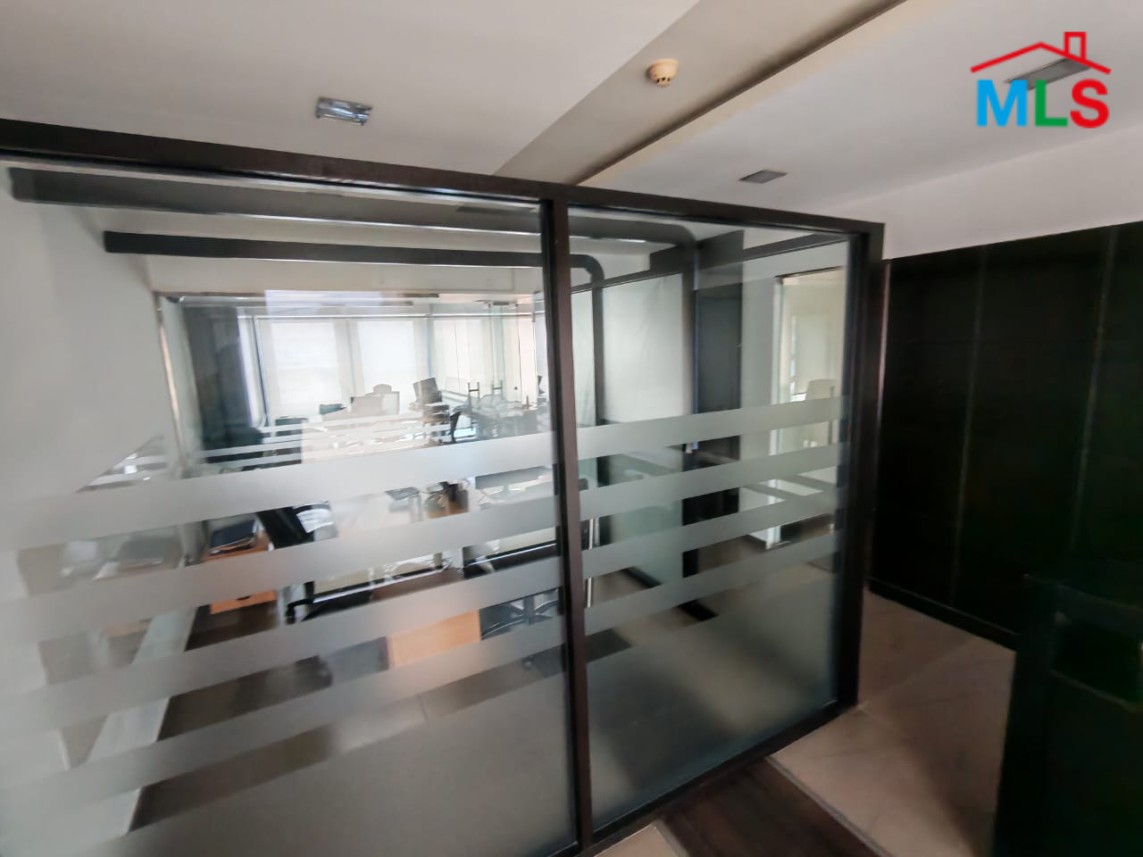 210 SQM Office For Sale In Prime Location in Achrafieh, Sassine