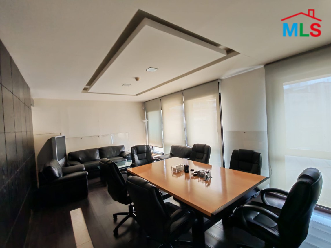 Spacious Office For Sale In Prime Location in Achrafieh, Sassine