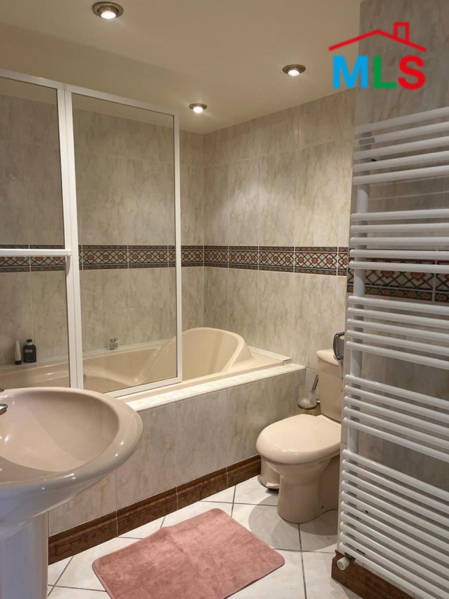 3-Bedroom Apartment with Amazing View For Sale in Paris 15ème, France