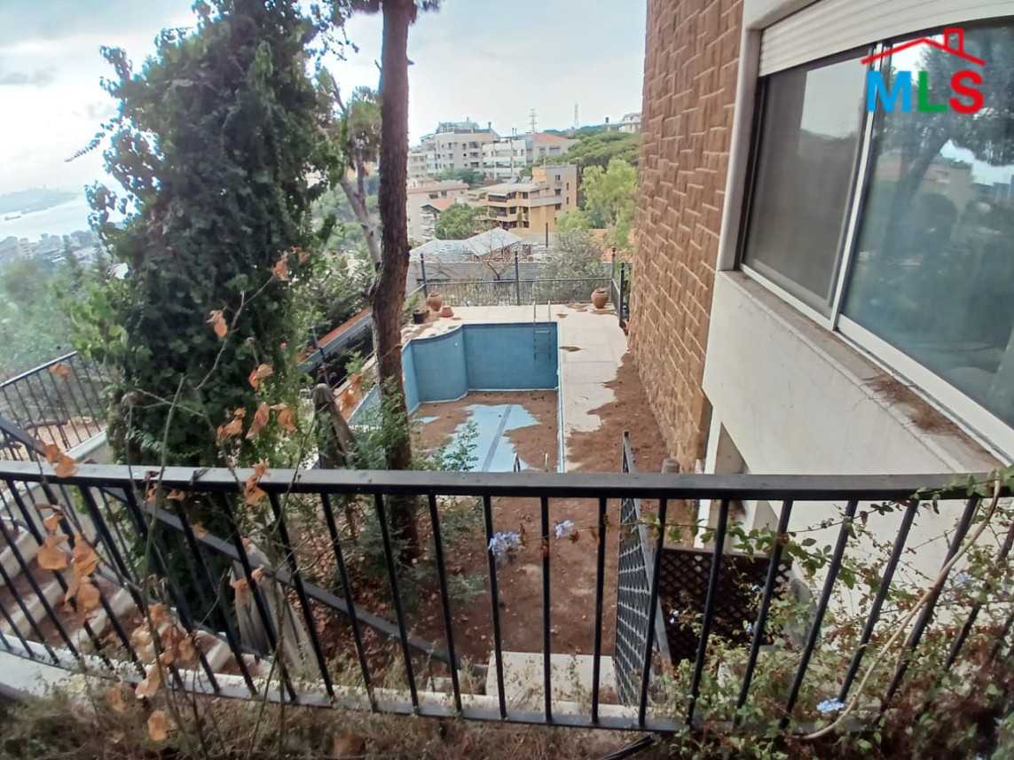 EXCLUSIVE! Charming Villa With Pool & Garden For Sale in Rabieh