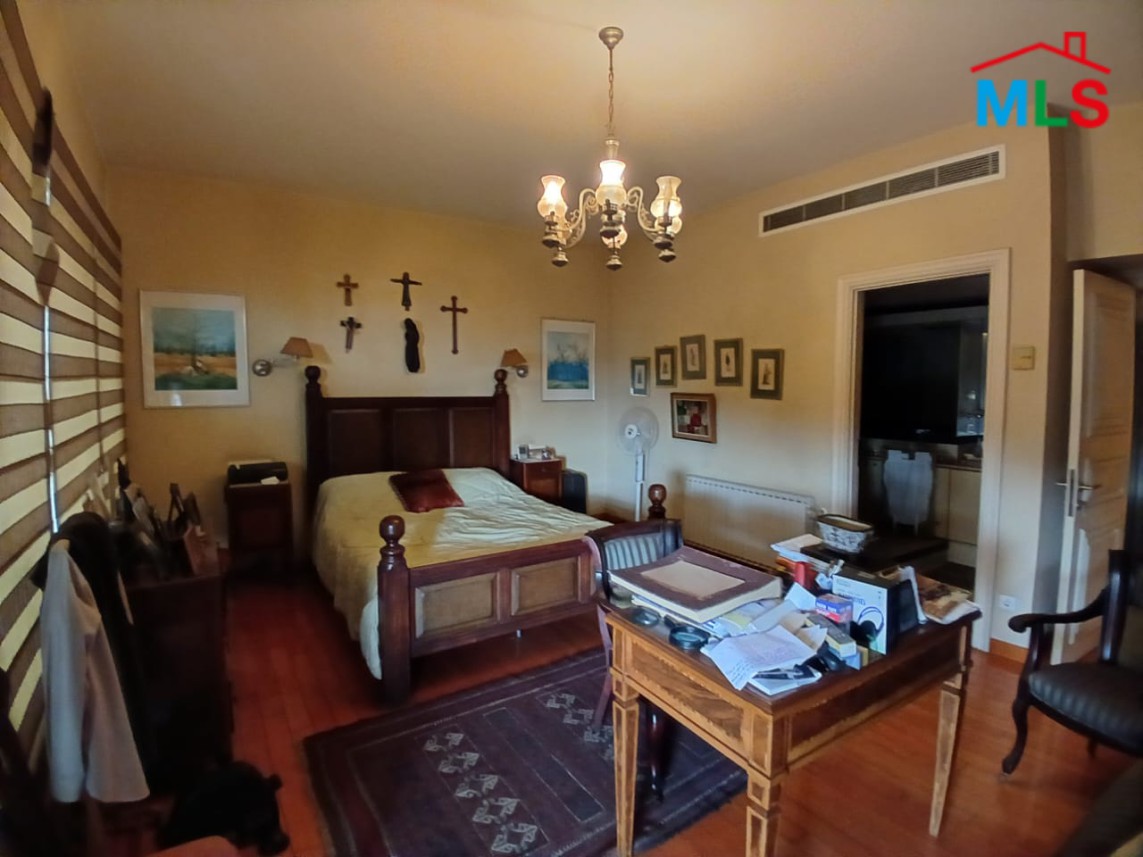 EXCLUSIVE! Charming Villa With Pool & Garden For Sale in Rabieh