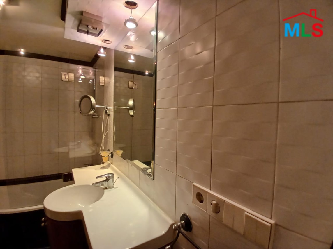 EXCLUSIVE! Charming Villa With Pool & Garden For Sale in Rabieh