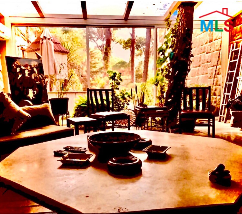 EXCLUSIVE! Charming Villa With Pool & Garden For Sale in Rabieh