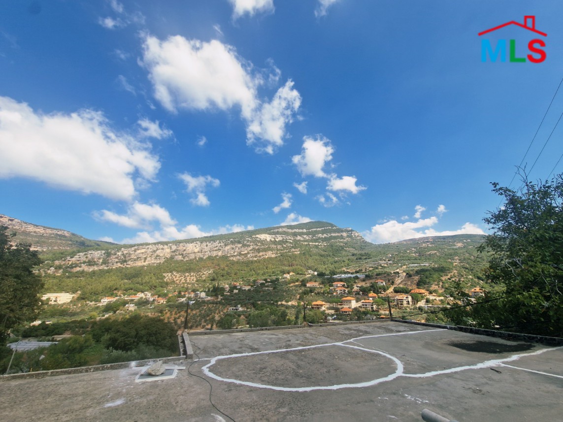 House For Sale in Beit Chlala, Batroun