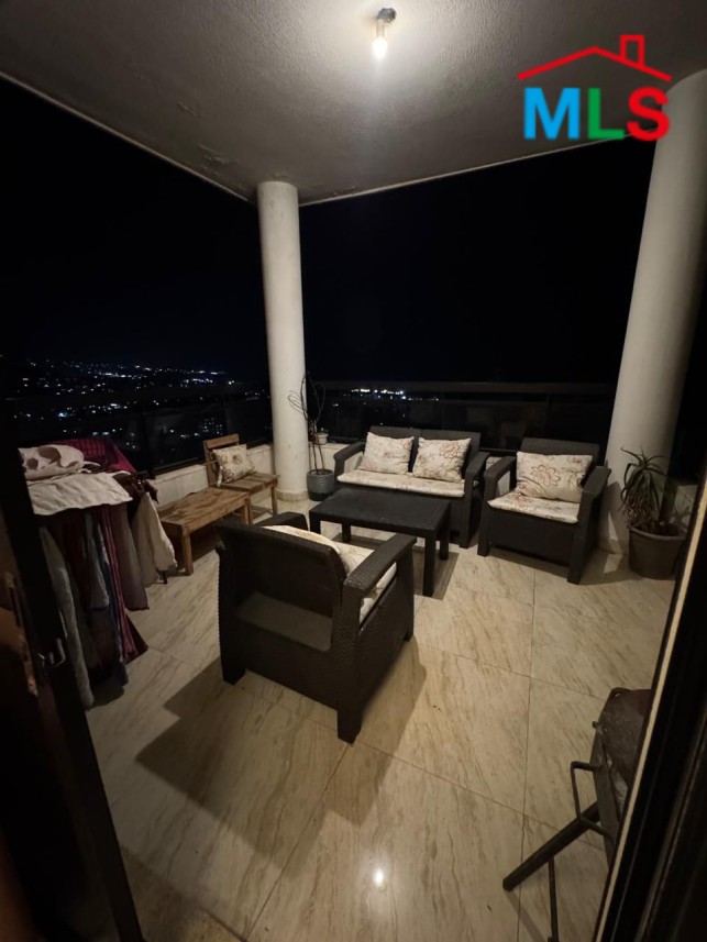 Spacious Apartment For Sale in Dawhit El Hoss