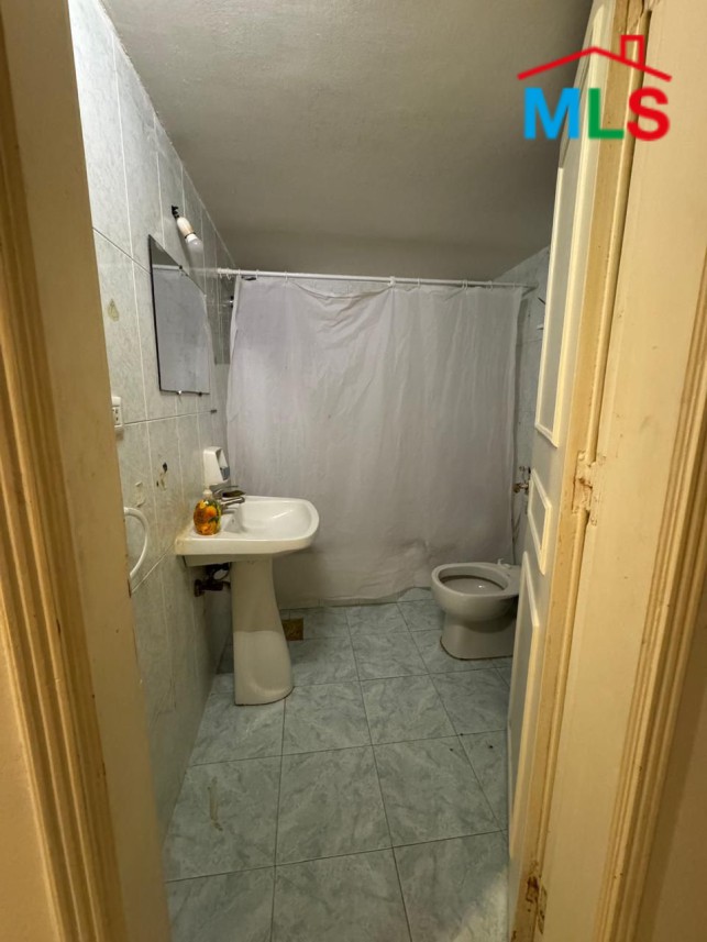 Spacious Apartment For Sale in Dawhit El Hoss