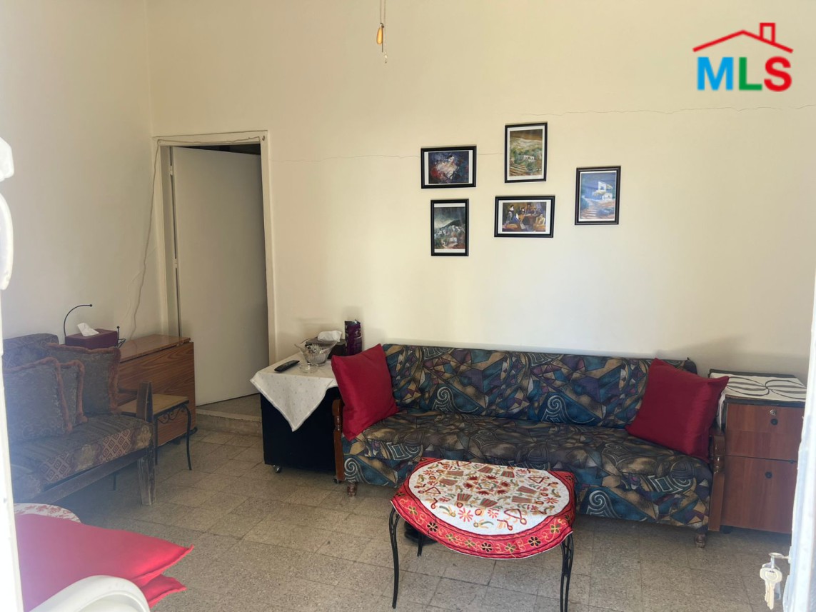 An Individual Building For Sale in Chanay, Bhamdoun