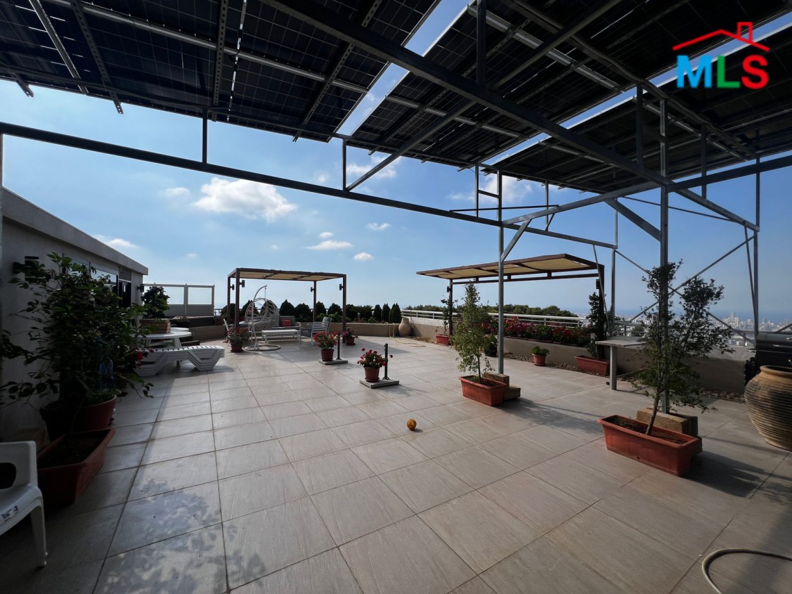 Luxurious Duplex with Terrace & Panoramic View For Sale in Yarzeh