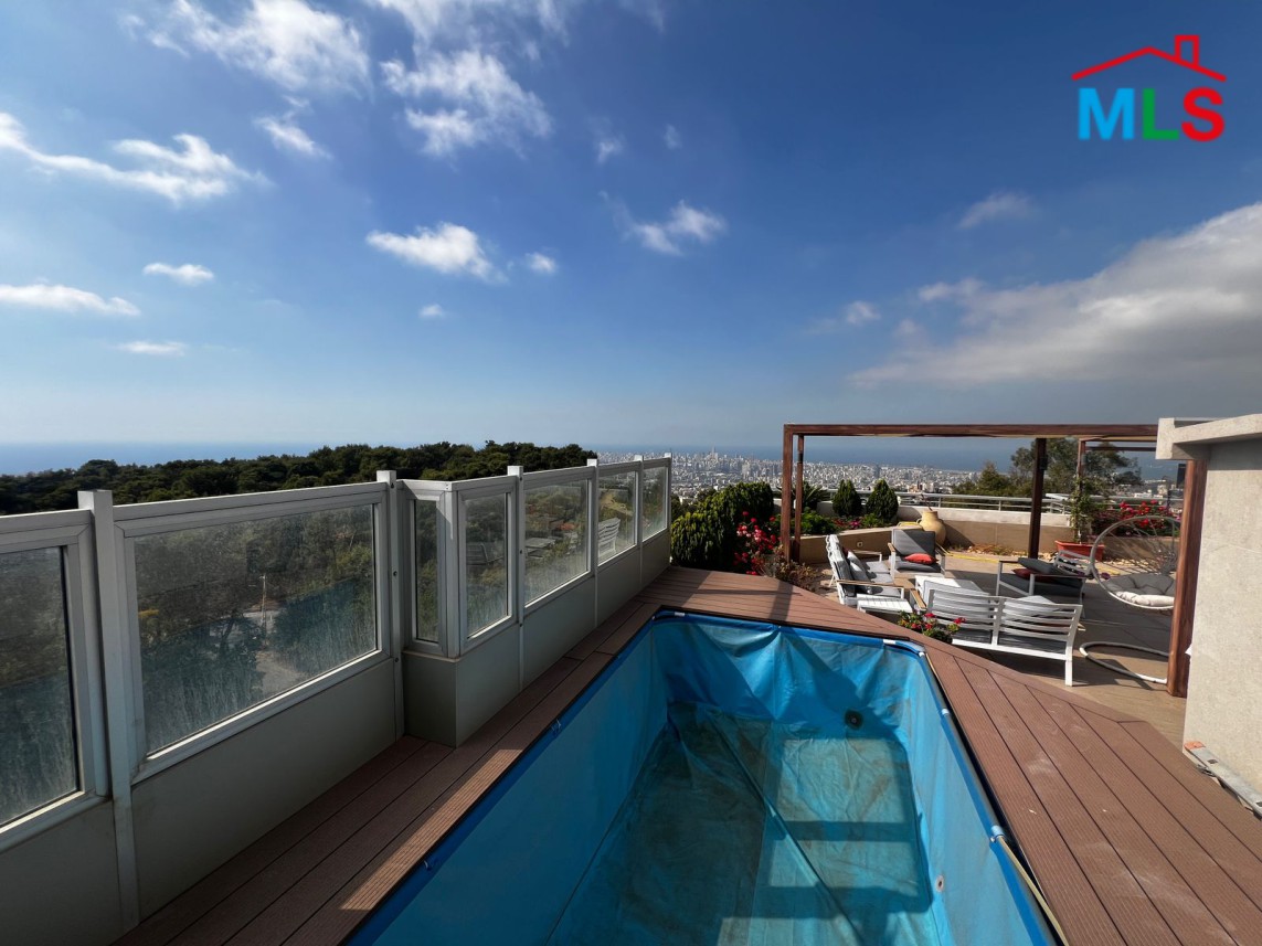 Luxurious Duplex with Terrace & Panoramic View For Sale in Yarzeh