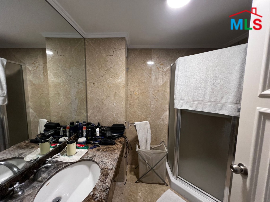 Luxurious Duplex with Terrace & Panoramic View For Sale in Yarzeh