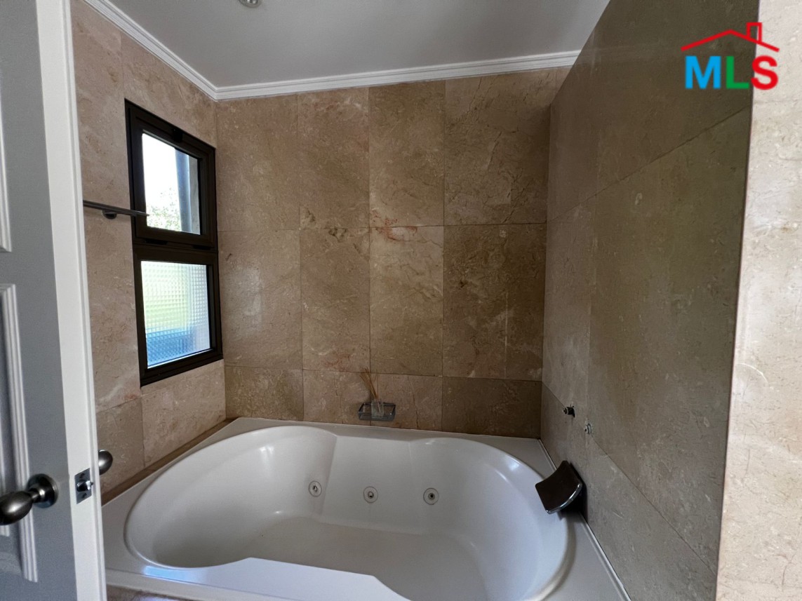 Luxurious Duplex with Terrace & Panoramic View For Sale in Yarzeh