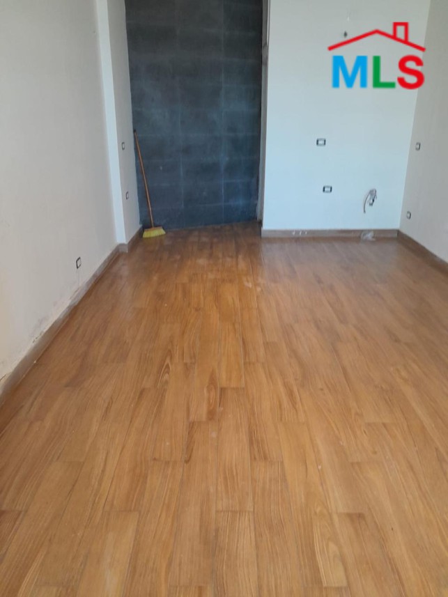 30 SQM Shop For Sale in Beit Meri