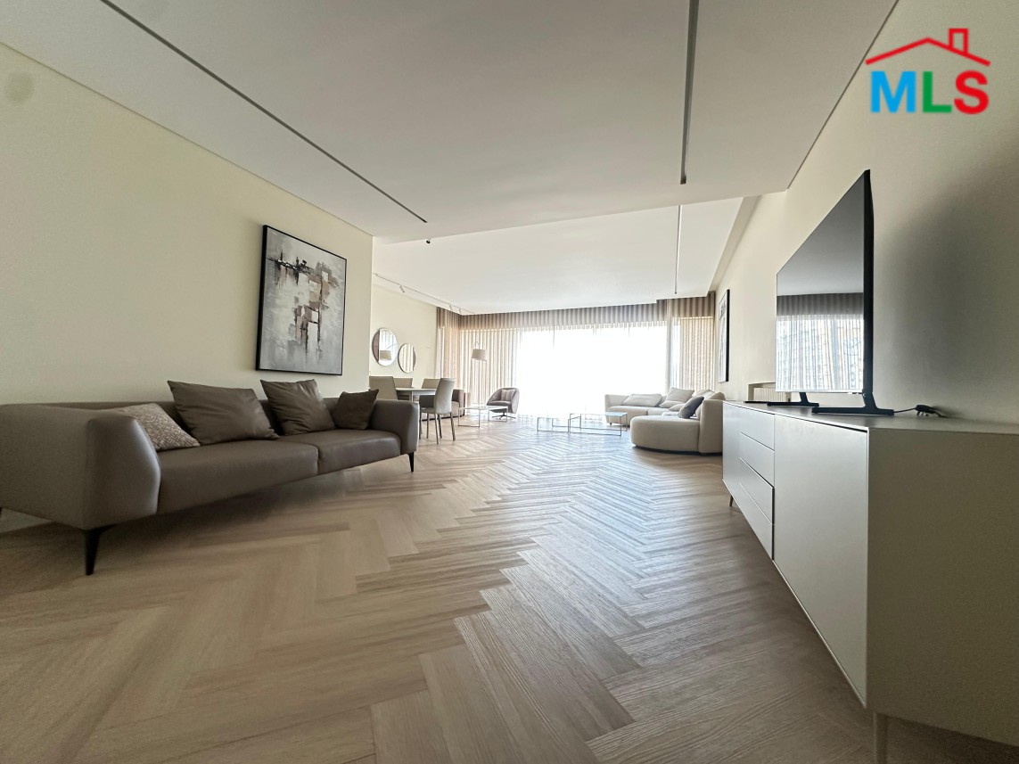Elegant & Modern Apartment For Sale in Saifi Village