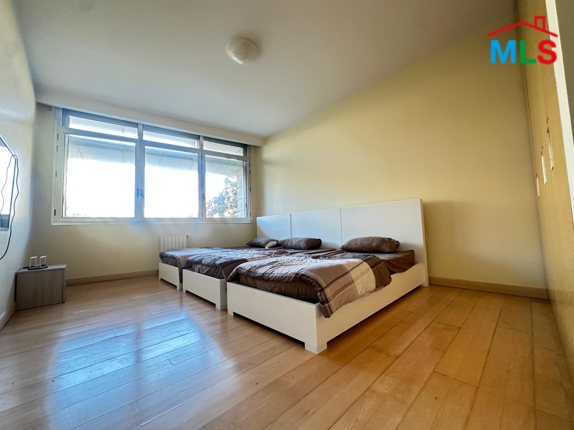 Elegant & Modern Apartment For Sale in Saifi Village