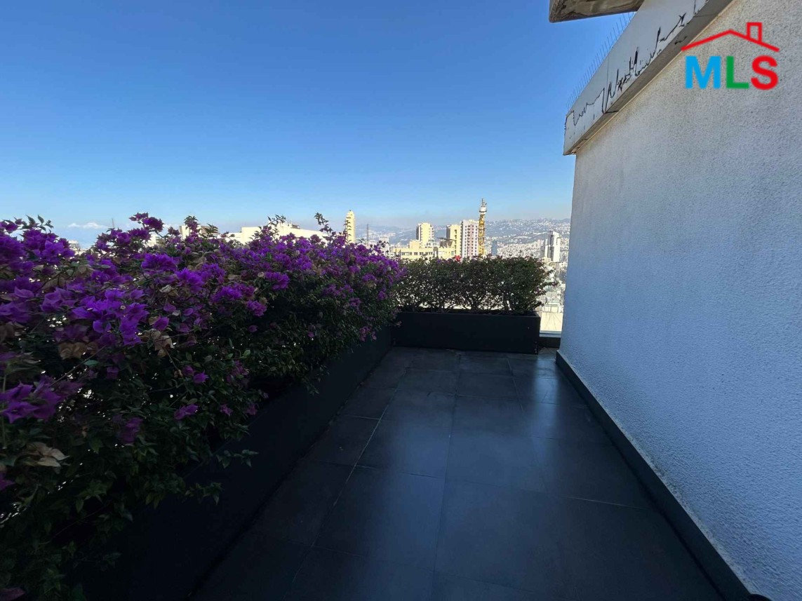 Penthouse with Terraces and Mountain City View For Sale in Achrafieh, Rizk