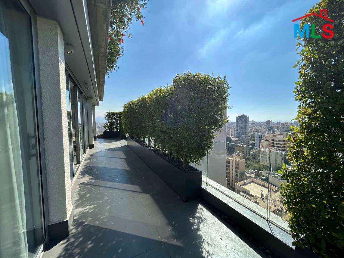 Penthouse with Terraces and Mountain City View For Sale in Achrafieh, Rizk