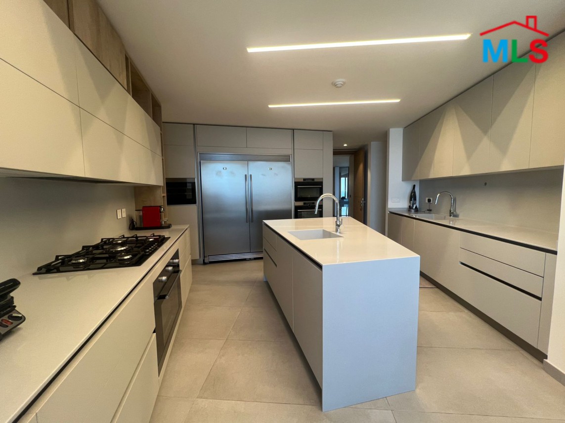 Luxurious Living! High-End Apartment with Sea & City View For Sale in Gemmayzeh
