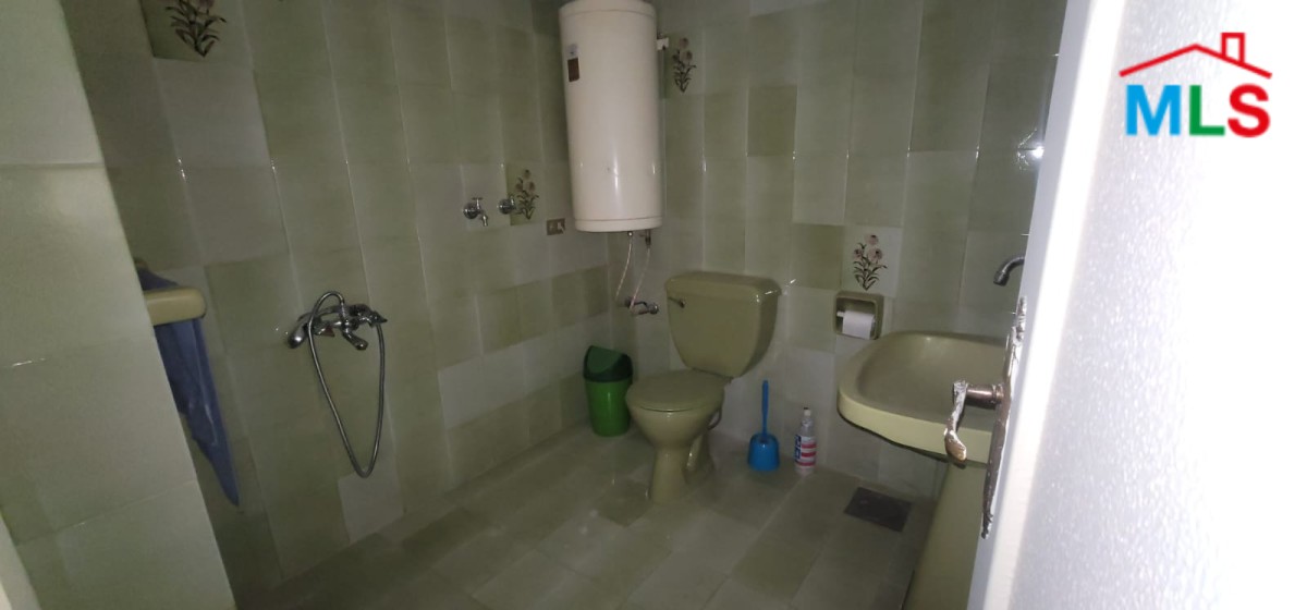 3-Bedroom Furnished Apartment For Sale in Rayfoun